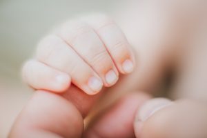 jisarah family portrait newborn photographer in eau claire soul shine photography 2