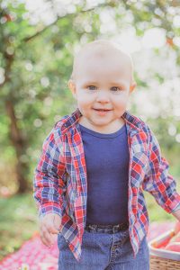 apple orchard family portraits soul shine photography 2317